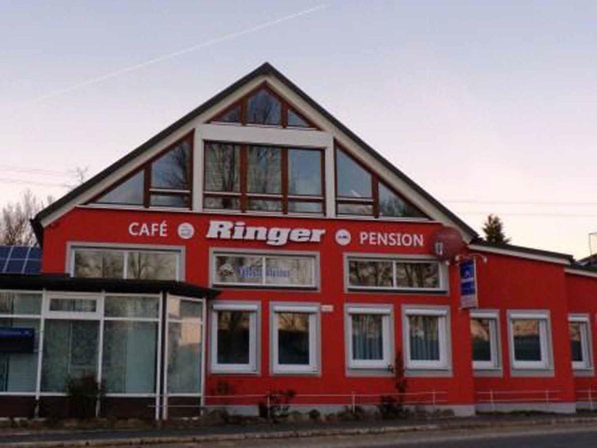 Cafe Und Pension Ringer Vilseck Bagian luar foto